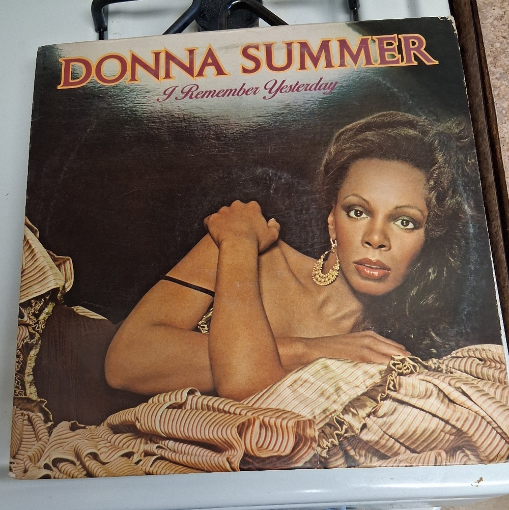 Donna Summer 'I Remember Yesterday' Vinyl Record LP